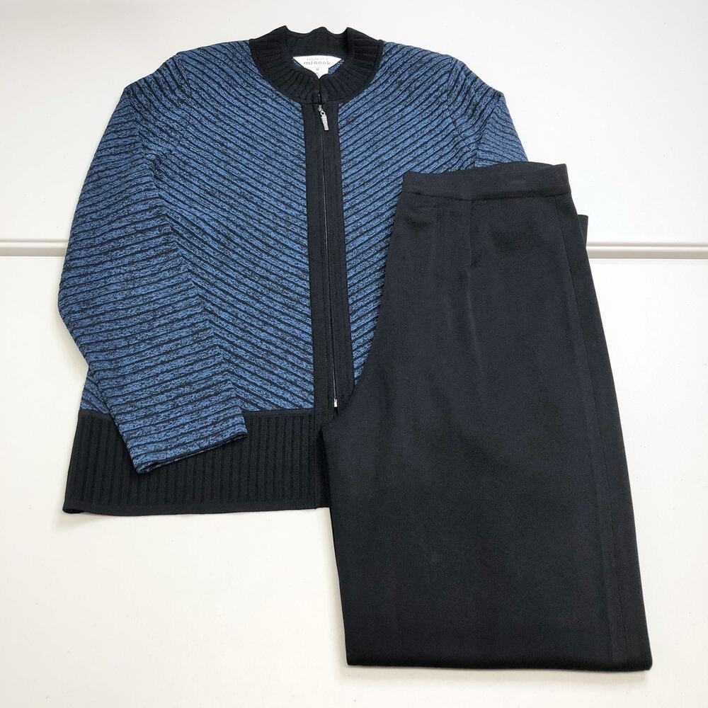 Exclusively MISOOK Women's 2 PC Top Pant Set Cardigan Black Blue M Colorblock